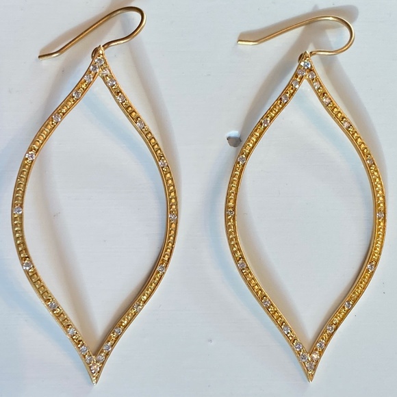 **SOLD** ~ JAMIE WOLF ~ 18K Yellow Gold and Diamond Earrings - Picture 13 of 13